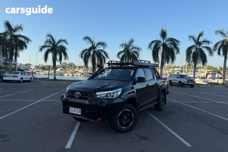 Black 2018 Toyota Hilux Dual Cab Utility Rugged X (4X4)
