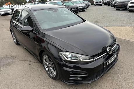 Black 2018 Volkswagen Golf Hatchback 110 Tdi Highline