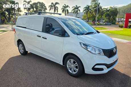 White 2025 LDV G10+ Van Lift Door
