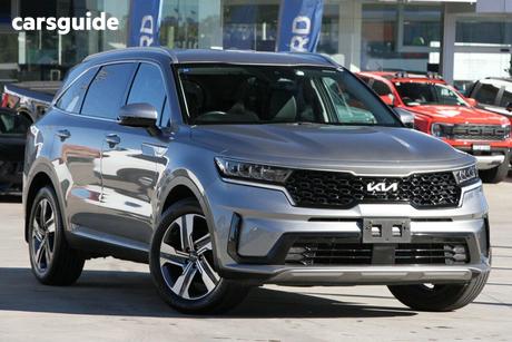 Silver 2023 Kia Sorento Wagon Sport+ 7 Seat