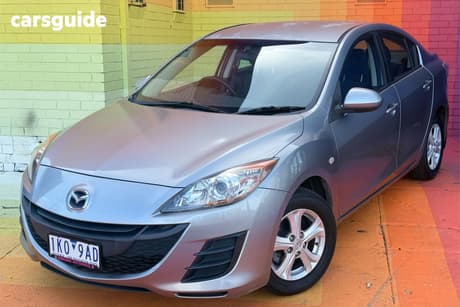 Grey 2009 Mazda 3 Sedan Maxx