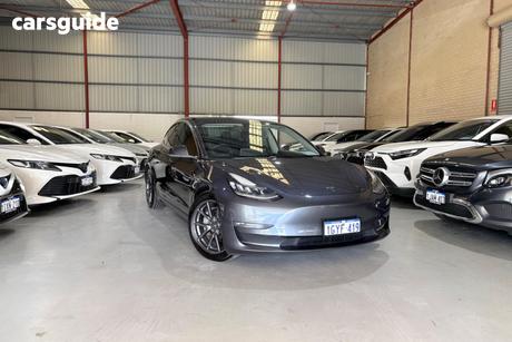 Grey 2019 Tesla Model 3 Sedan STANDARD RANGE RWD MY19