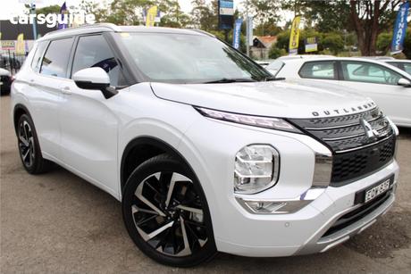 White 2021 Mitsubishi Outlander Wagon Exceed Tourer 7 Seat (Awd)