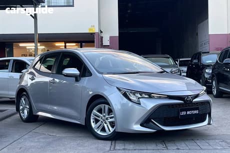 Silver 2020 Toyota Corolla Hatchback Ascent Sport