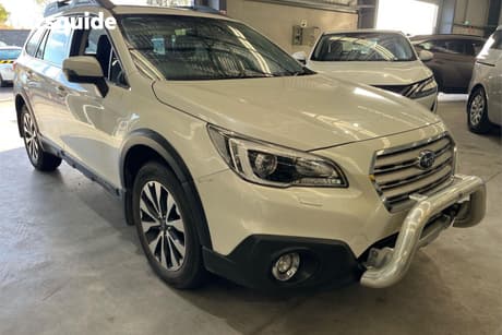White 2017 Subaru Outback Wagon 2.0D Premium