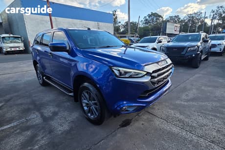 Blue 2023 Isuzu MU-X Wagon Ls-M (4X4)