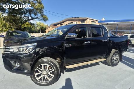 Black 2018 Toyota Hilux Double Cab Pick Up Sr5+ (4X4)