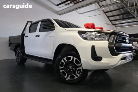 White 2023 Toyota Hilux Ute Tray GUN135R WORKMATE HI-RIDER UTILITY DOUBLE CAB 4DR SPTS AUTO 6SP 4X2 1135KG 2.4DT