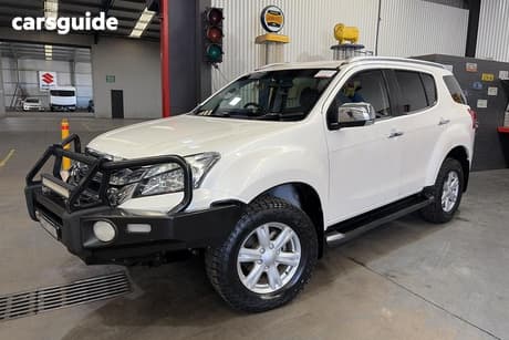 White 2017 Isuzu MU-X Wagon Ls-T (4X4)