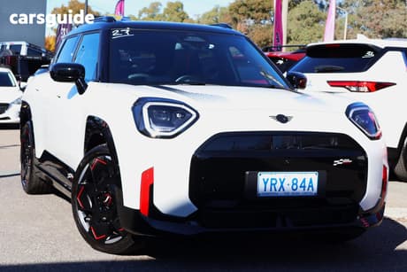 White 2025 Mini Aceman Hatchback Jcw E
