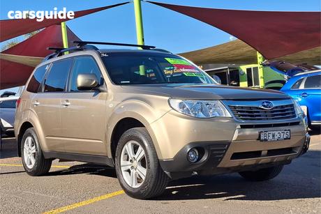 Gold 2008 Subaru Forester Wagon Xs Premium