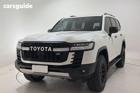 White 2025 Toyota Landcruiser Wagon Lc300 Gr-S (4X4)