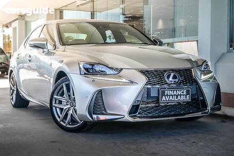 2017 Lexus IS300H Sedan F Sport Hybrid