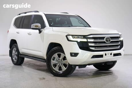 White 2021 Toyota Landcruiser Wagon Lc300 Sahara (4X4)