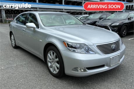 Silver 2007 Lexus LS Sedan LS600HL