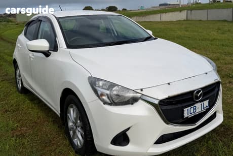 White 2014 Mazda 2 Hatchback Maxx