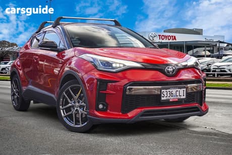 Red 2021 Toyota C-HR Wagon Gr-S (2Wd) Hybrid