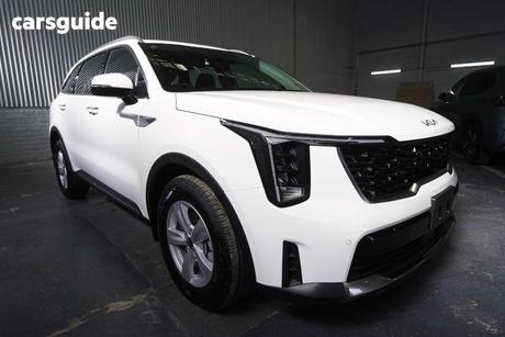 White 2026 Kia Sorento Wagon S