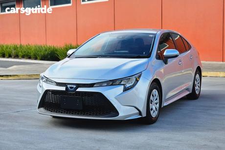 Silver 2021 Toyota Corolla Sedan HYBRID