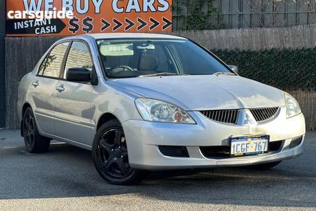 Silver 2006 Mitsubishi Lancer Sedan Es