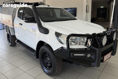 White 2019 Toyota Hilux X Cab Cab Chassis Sr (4X4)