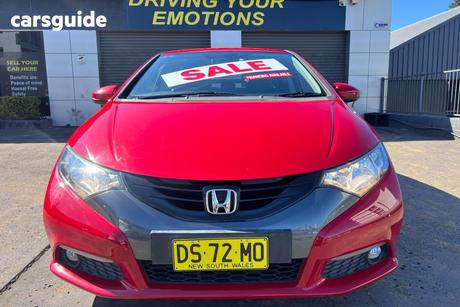 Red 2012 Honda Civic Hatchback Vti-S