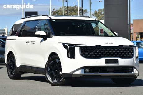 White 2026 Kia Carnival Wagon Gt-Line