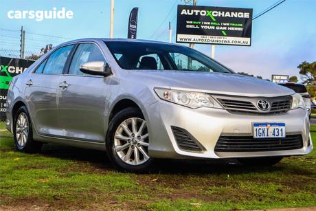 Silver 2013 Toyota Camry Sedan Altise