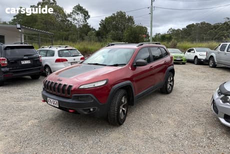 Red 2014 Jeep Cherokee Wagon Trailhawk (4X4)