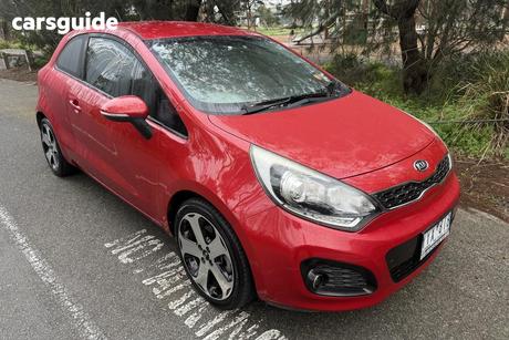 2014 Kia RIO Hatchback S