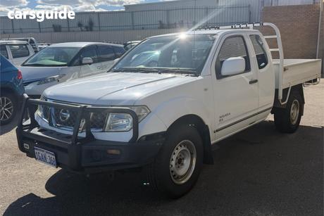 White 2012 Nissan Navara Dual Cab Chassis Rx (4X4)