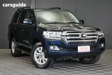 Blue 2016 Toyota Landcruiser Wagon Sahara (4X4)