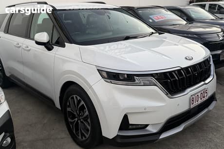 White 2021 Kia Carnival Wagon Sli
