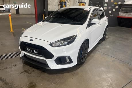 White 2017 Ford Focus Hatchback Rs