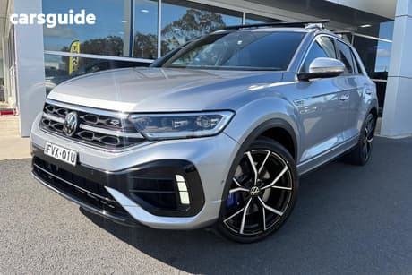Silver 2023 Volkswagen T-ROC Wagon R