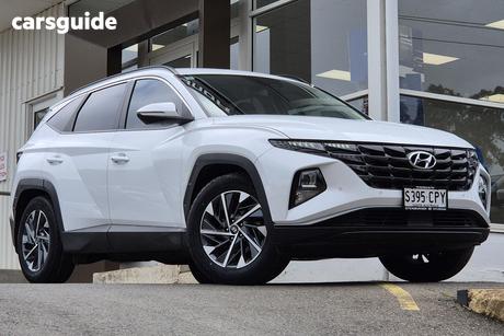 White 2022 Hyundai Tucson Wagon Elite (Awd)