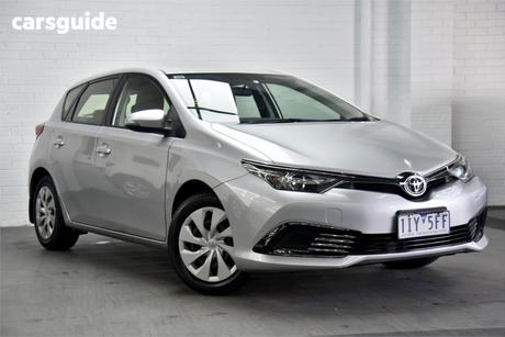 Silver 2016 Toyota Corolla Hatchback Ascent