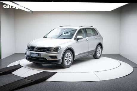 Silver 2016 Volkswagen Tiguan Wagon 110 Tsi Trendline