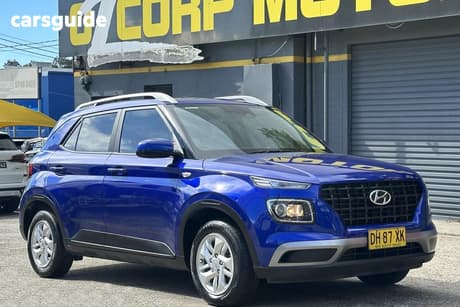 Blue 2023 Hyundai Venue Wagon