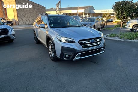 Silver 2024 Subaru Outback Wagon Awd