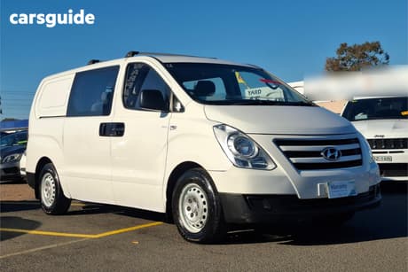 White 2016 Hyundai Iload Crew Van Crew 6S Liftback