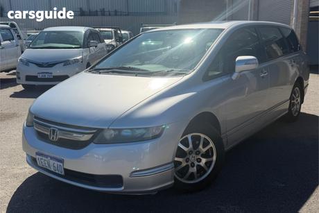 Silver 2007 Honda Odyssey Wagon Luxury