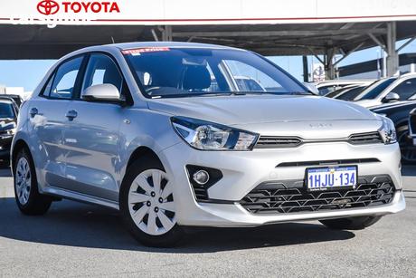 Silver 2021 Kia RIO Hatchback S