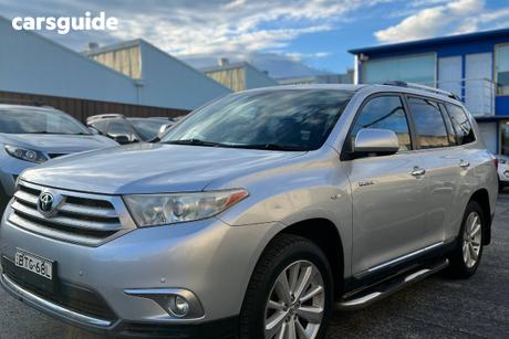 Silver 2010 Toyota Kluger Wagon Grande (Fwd)