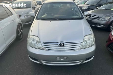 Silver 2006 Toyota Corolla Sedan Ascent