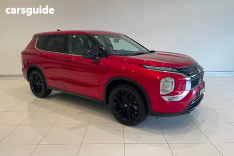 Red 2023 Mitsubishi Outlander Wagon Ls Black Edition 7 Seat (2Wd)