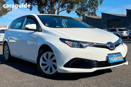 White 2016 Toyota Corolla Hatchback Ascent