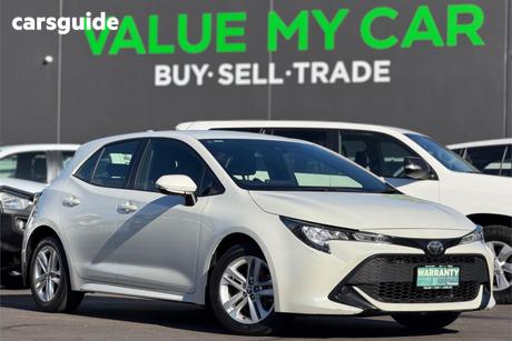 White 2019 Toyota Corolla Hatchback Ascent Sport