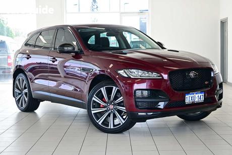 Red 2016 Jaguar F-Pace Wagon 20D Prestige