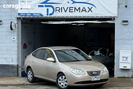 Gold 2010 Hyundai Elantra Sedan Sx